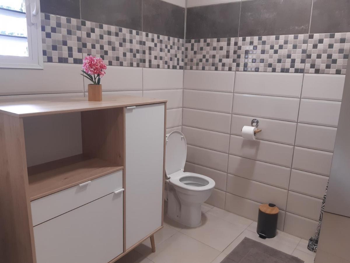 Bella Apartment Gros-Morne ภายนอก รูปภาพ