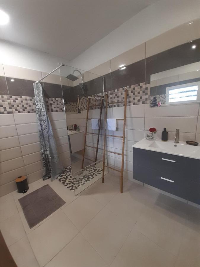 Bella Apartment Gros-Morne ภายนอก รูปภาพ