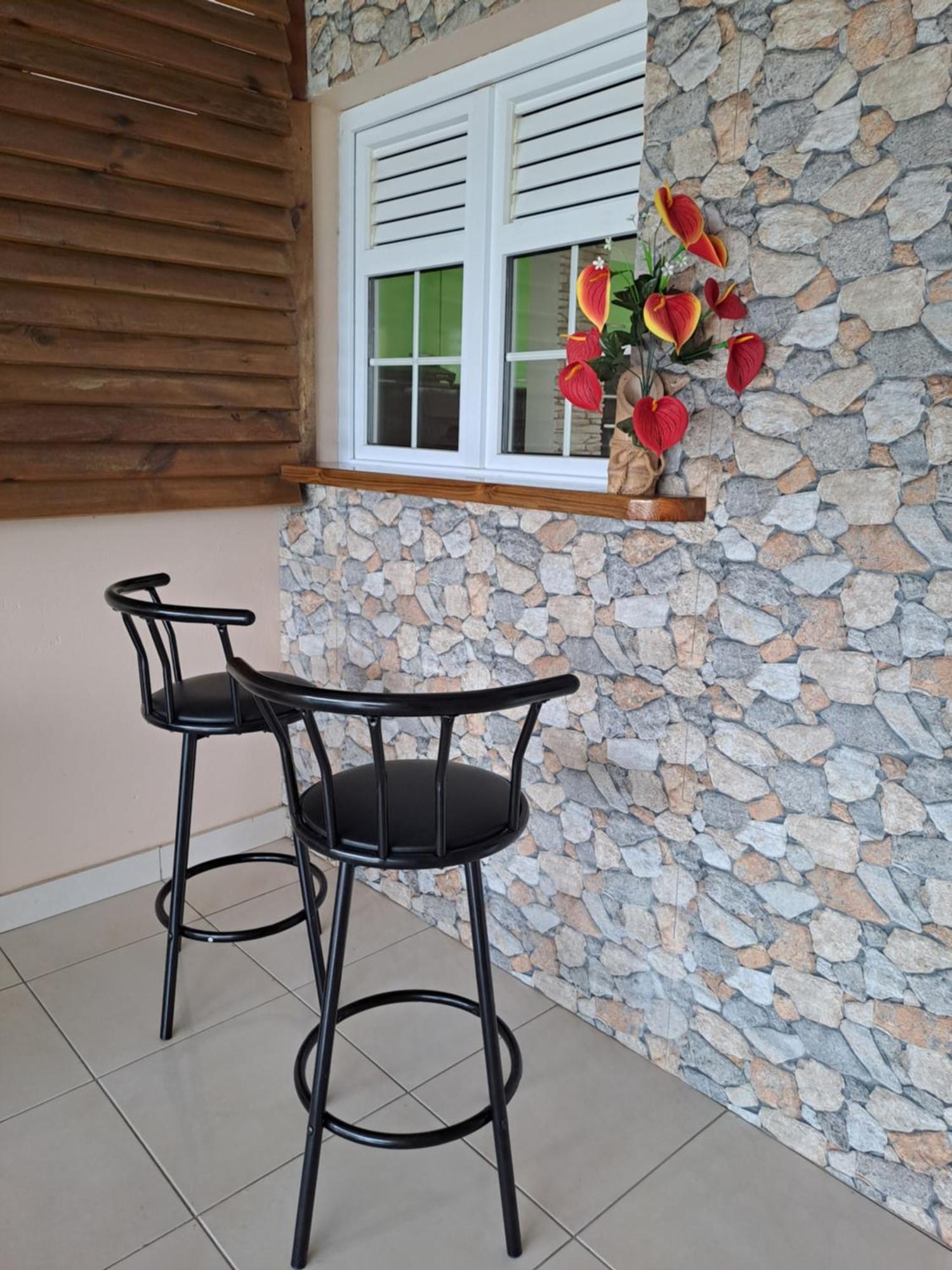 Bella Apartment Gros-Morne ภายนอก รูปภาพ